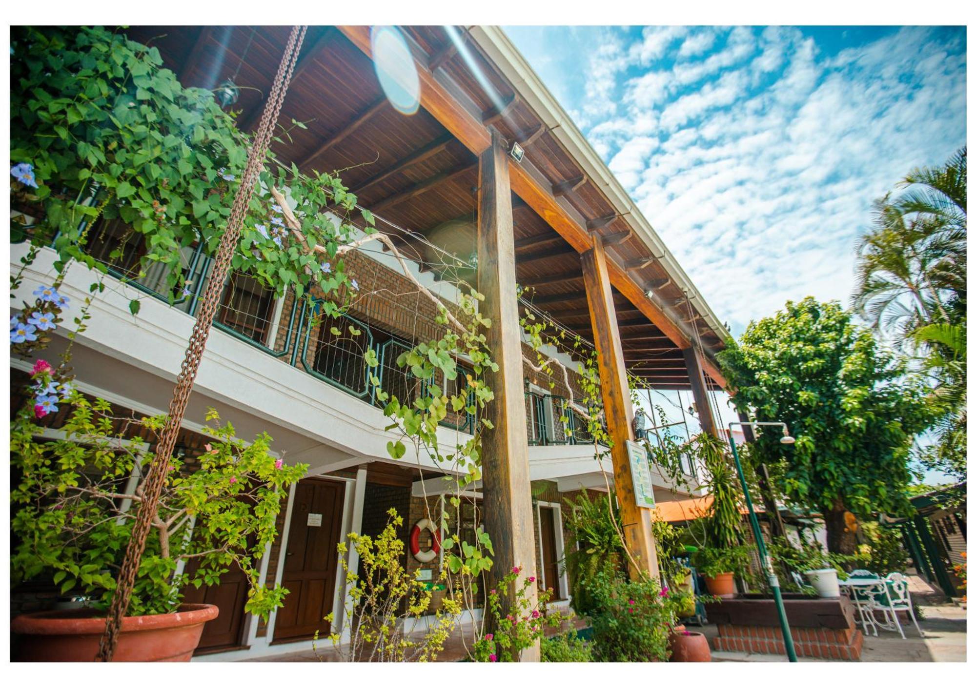 Hotel Boutique El Rancho Olivo Villamontes Esterno foto