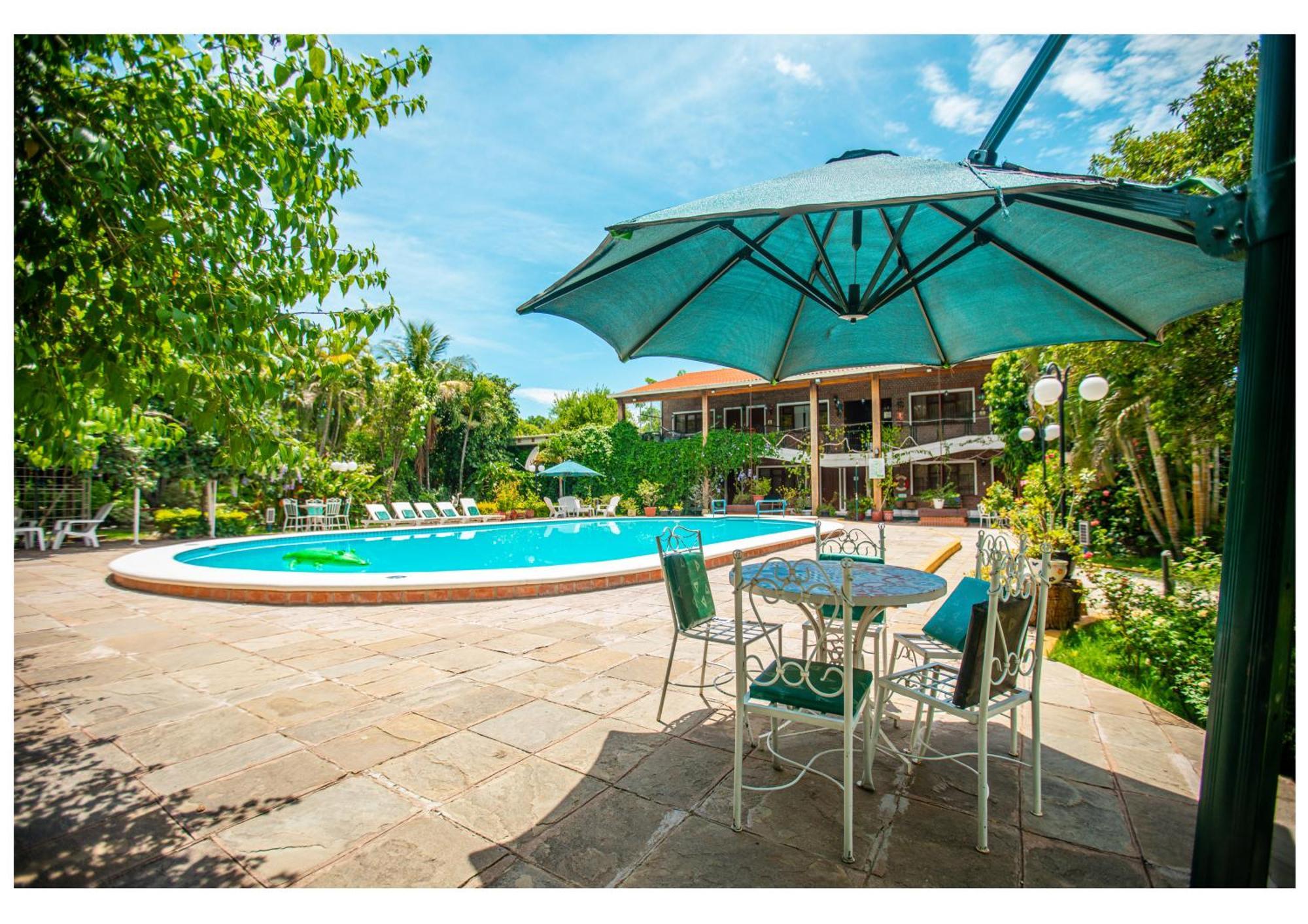 Hotel Boutique El Rancho Olivo Villamontes Esterno foto