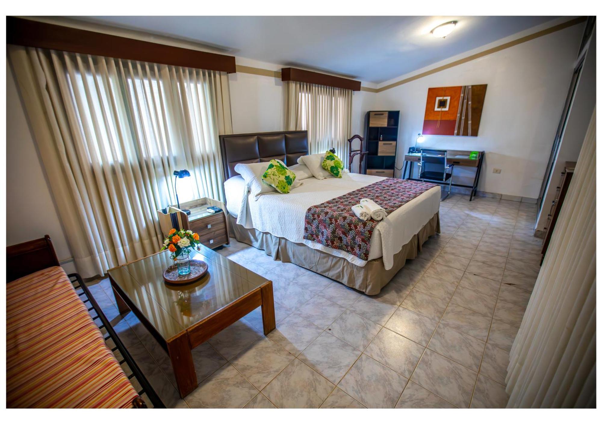 Hotel Boutique El Rancho Olivo Villamontes Esterno foto