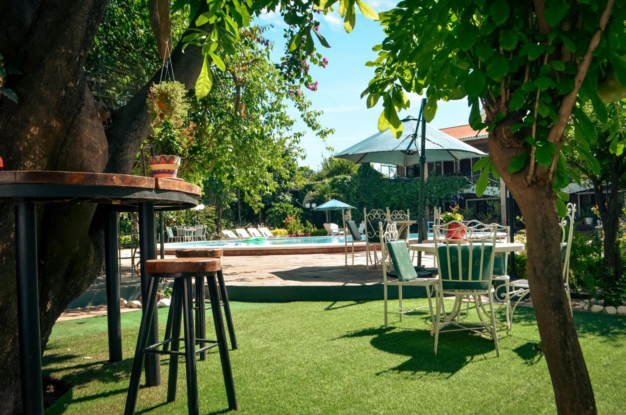 Hotel Boutique El Rancho Olivo Villamontes Esterno foto